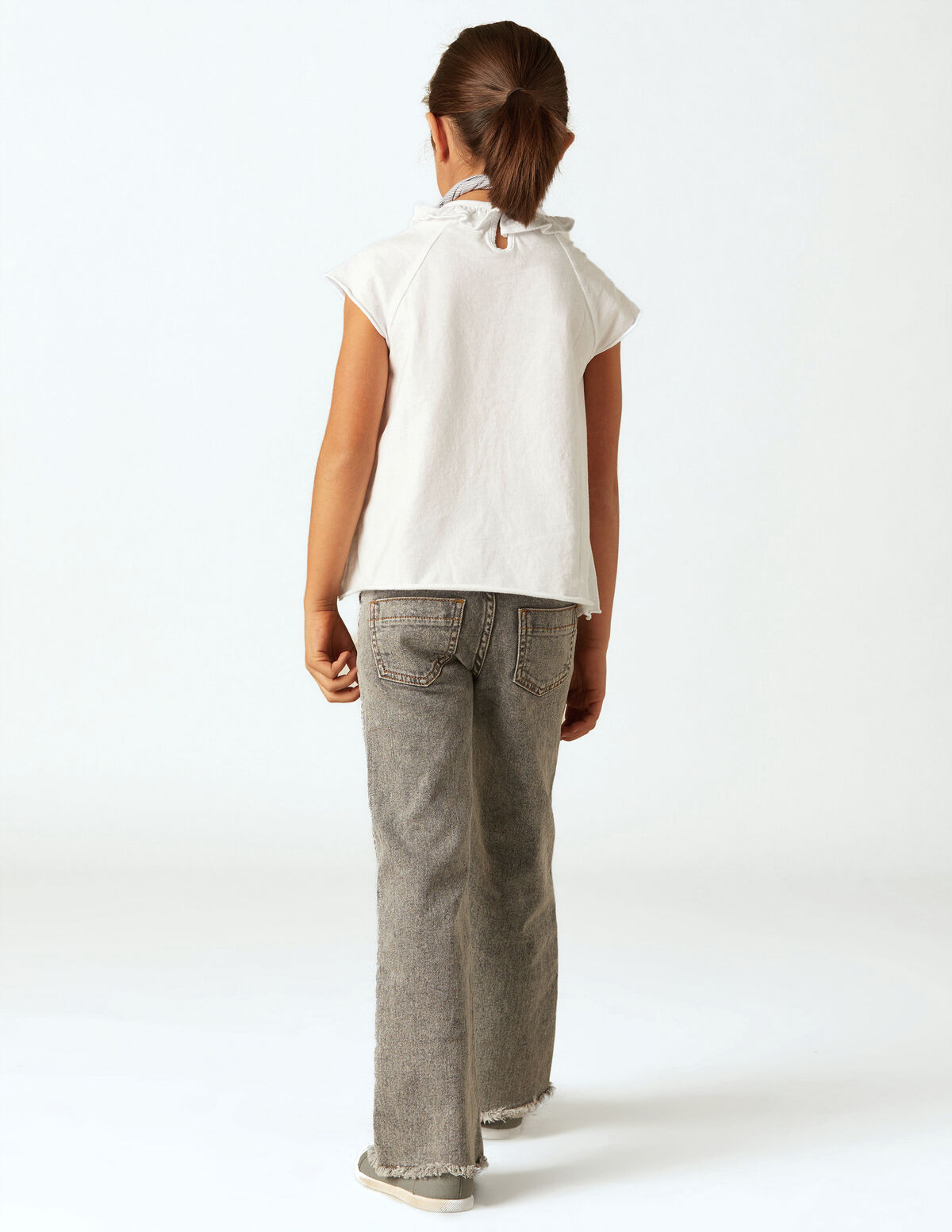 CAMISETA VOLANTE BLANCA