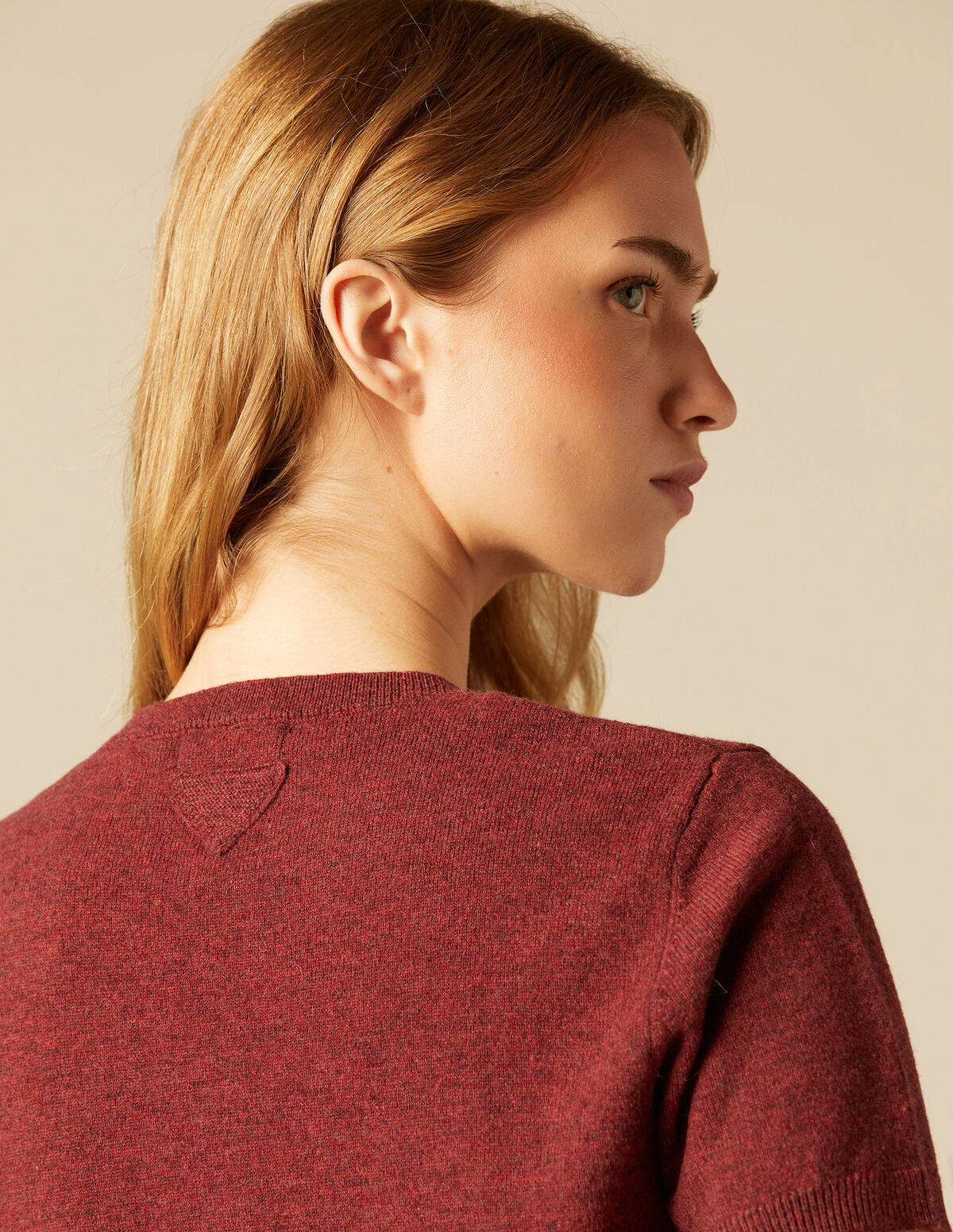 GREY SHORT-SLEEVED JUMPER