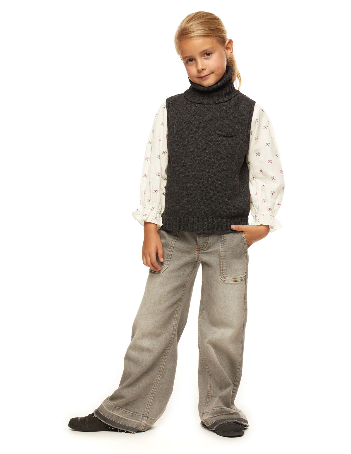 ANTHRACITE GREY POCKET WAISTCOAT 