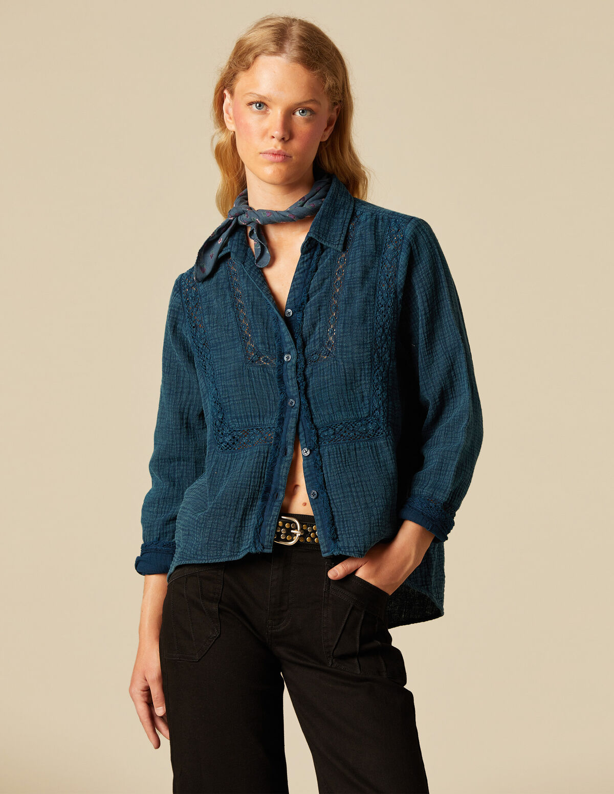 BLUE LACE TRIM SHIRT