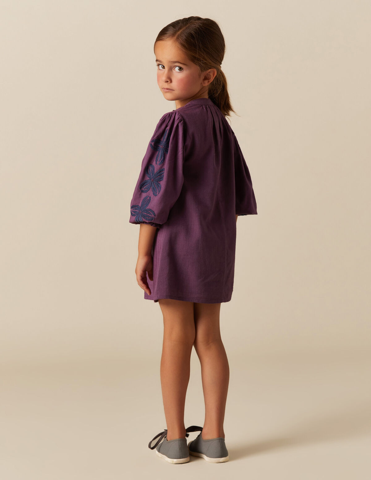 BERRY EMBROIDERED DRESS