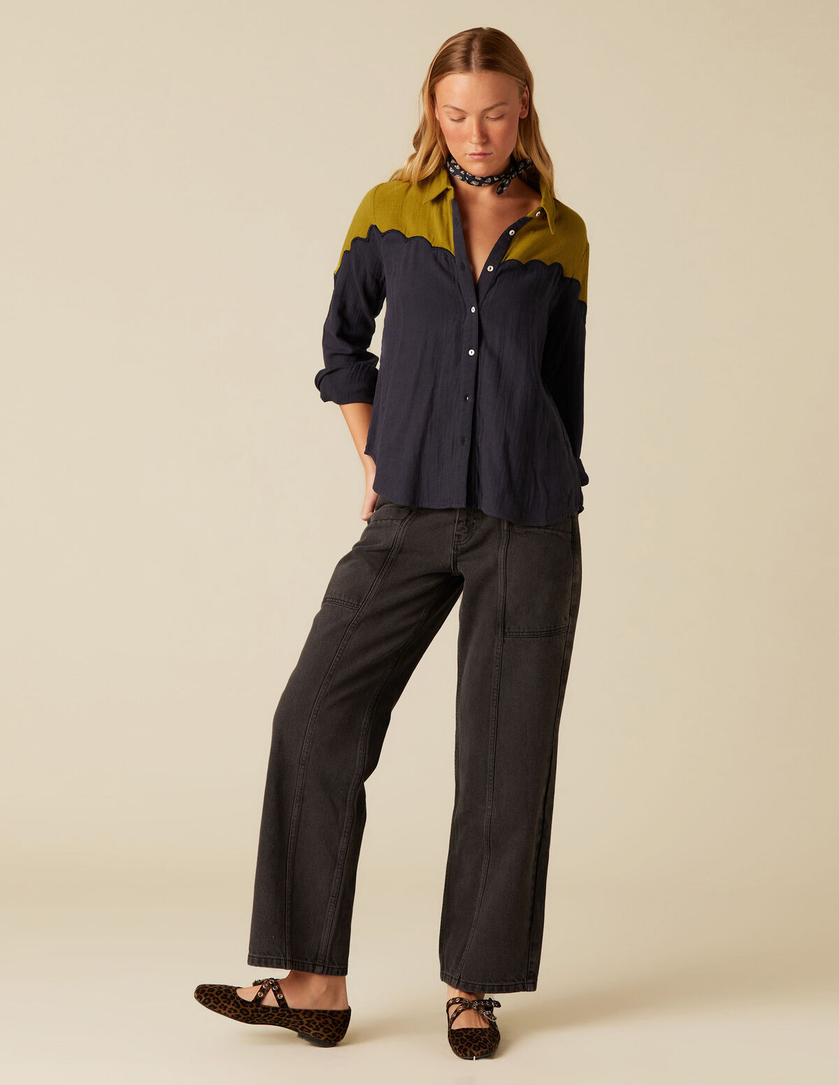 CALÇAS LARGAS BOLSOS ANTRACITE