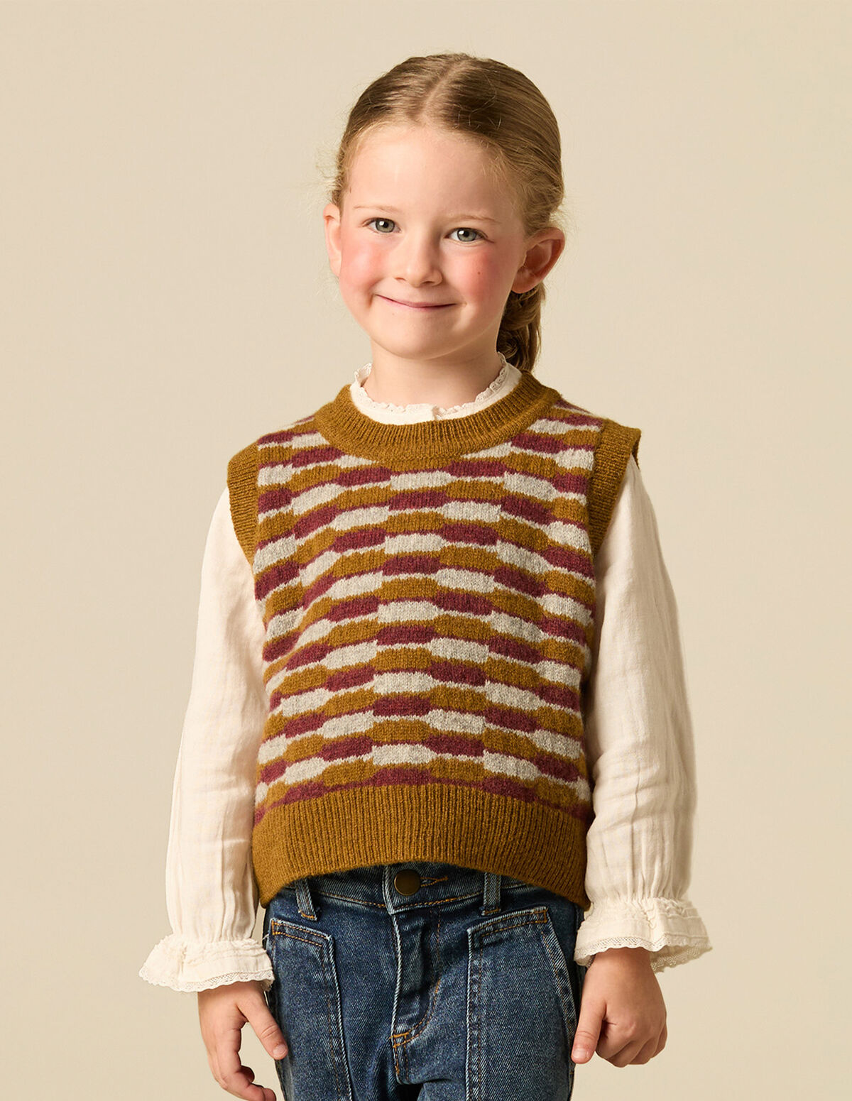 MOTIF KNIT VEST