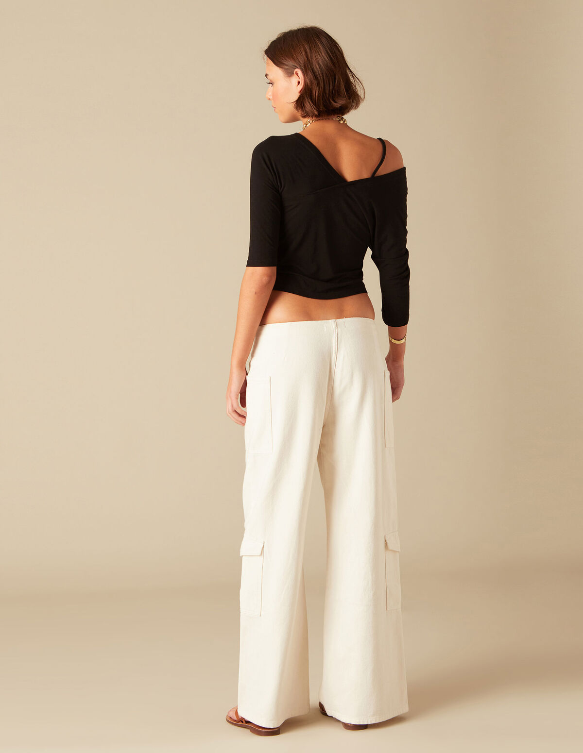 WHITE CROSSOVER TROUSERS