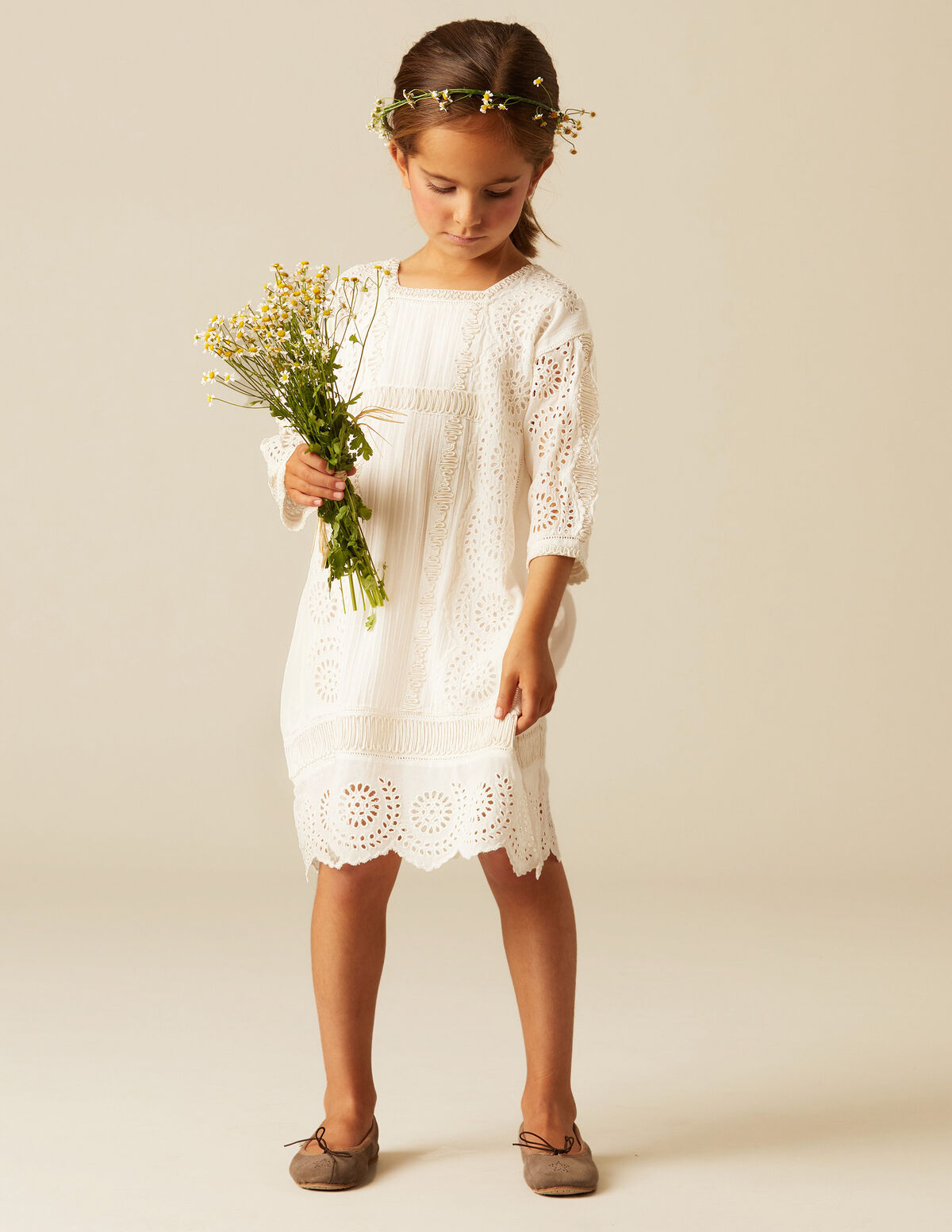 VESTIDO ARRAS ENCAJES