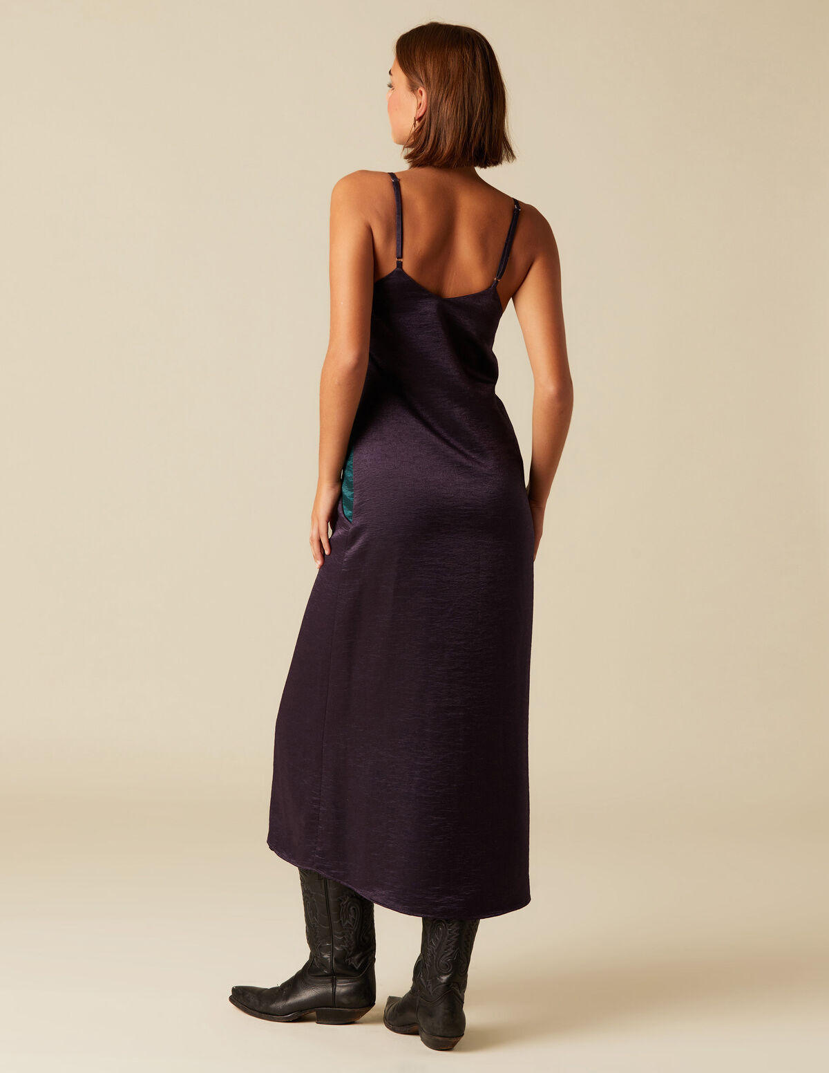 ROBE À BRETELLES MÛRE CONTRASTE