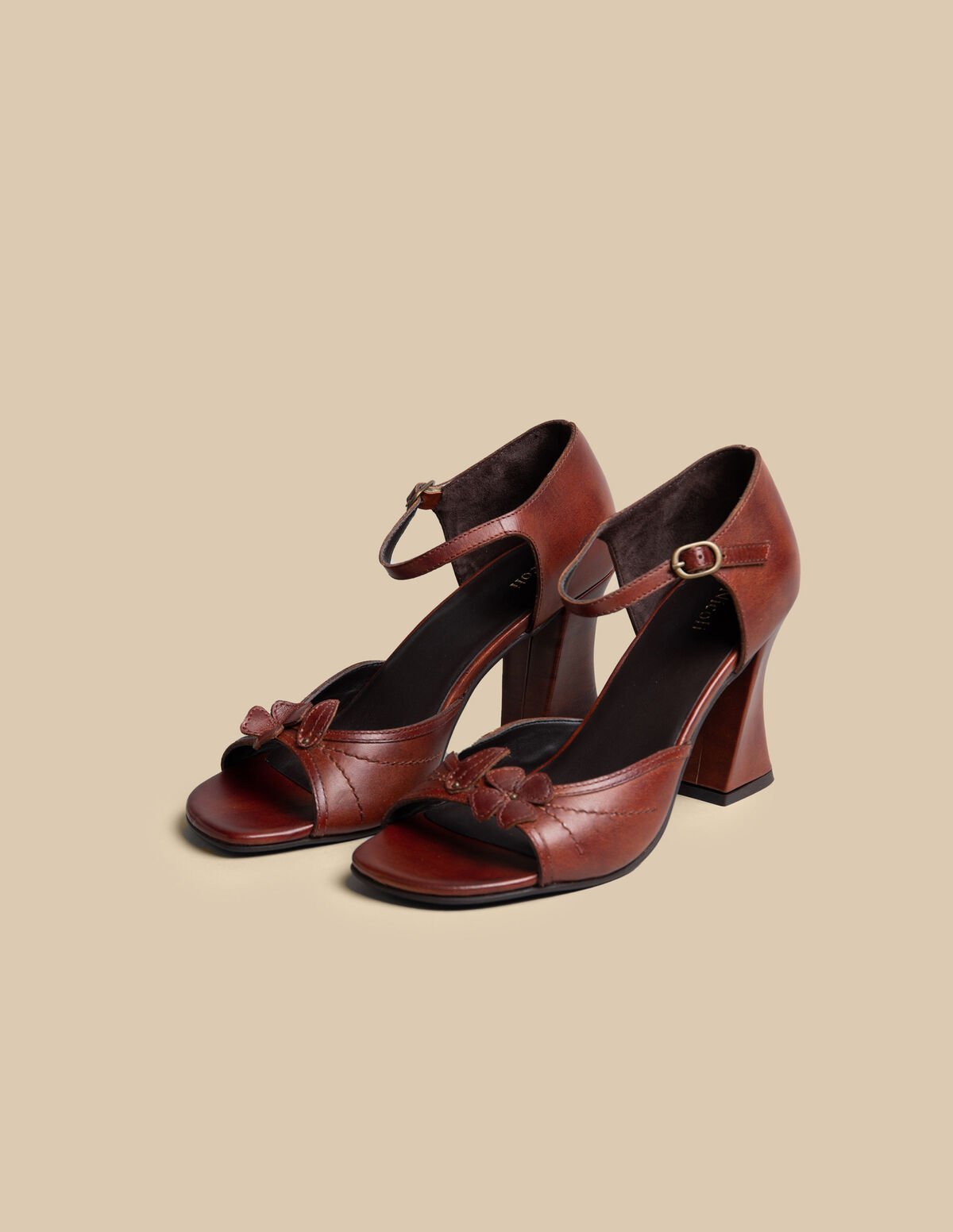 BROWN LEATHER HEELED SANDALS