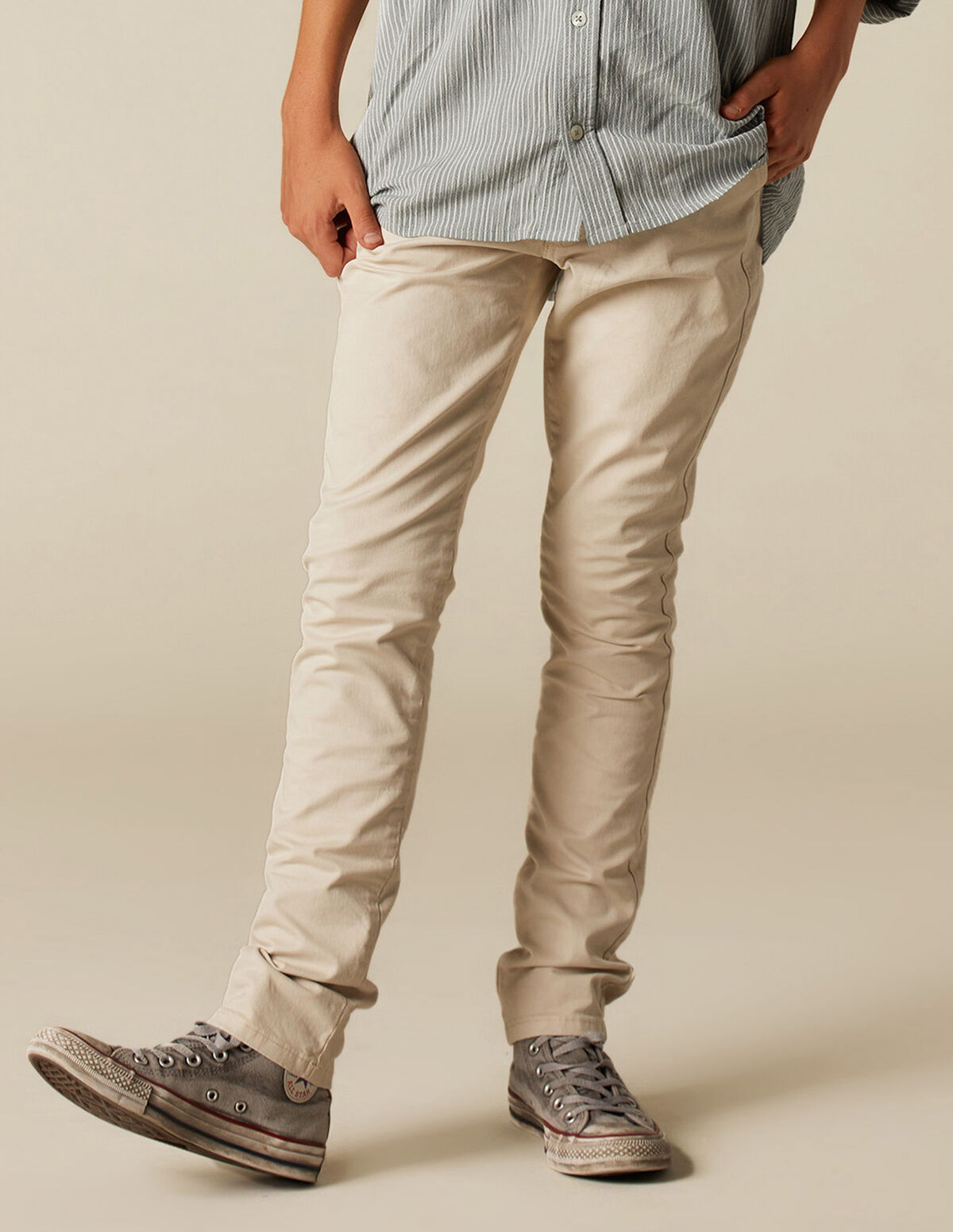 PANTALÓN CHINO ARENA 