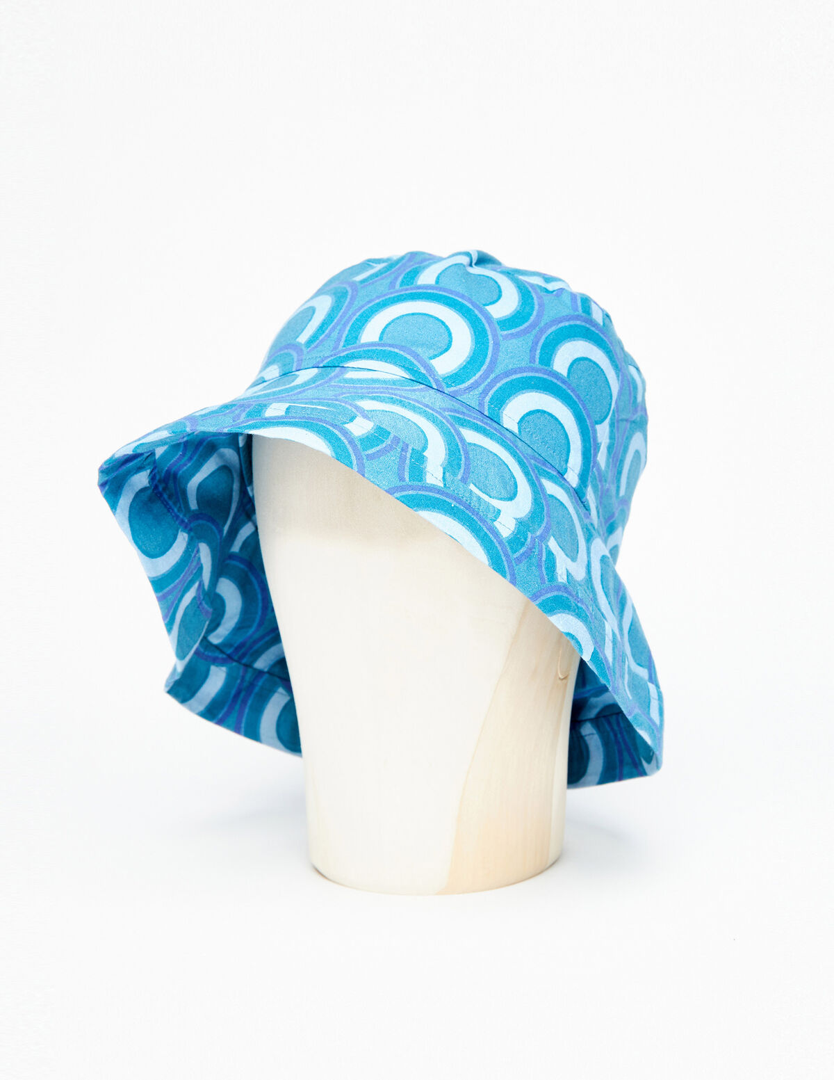 Bonnet cercles bleu