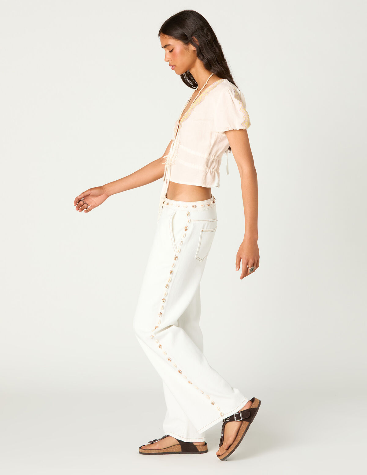 PANTALON DENIM CONCHAS 