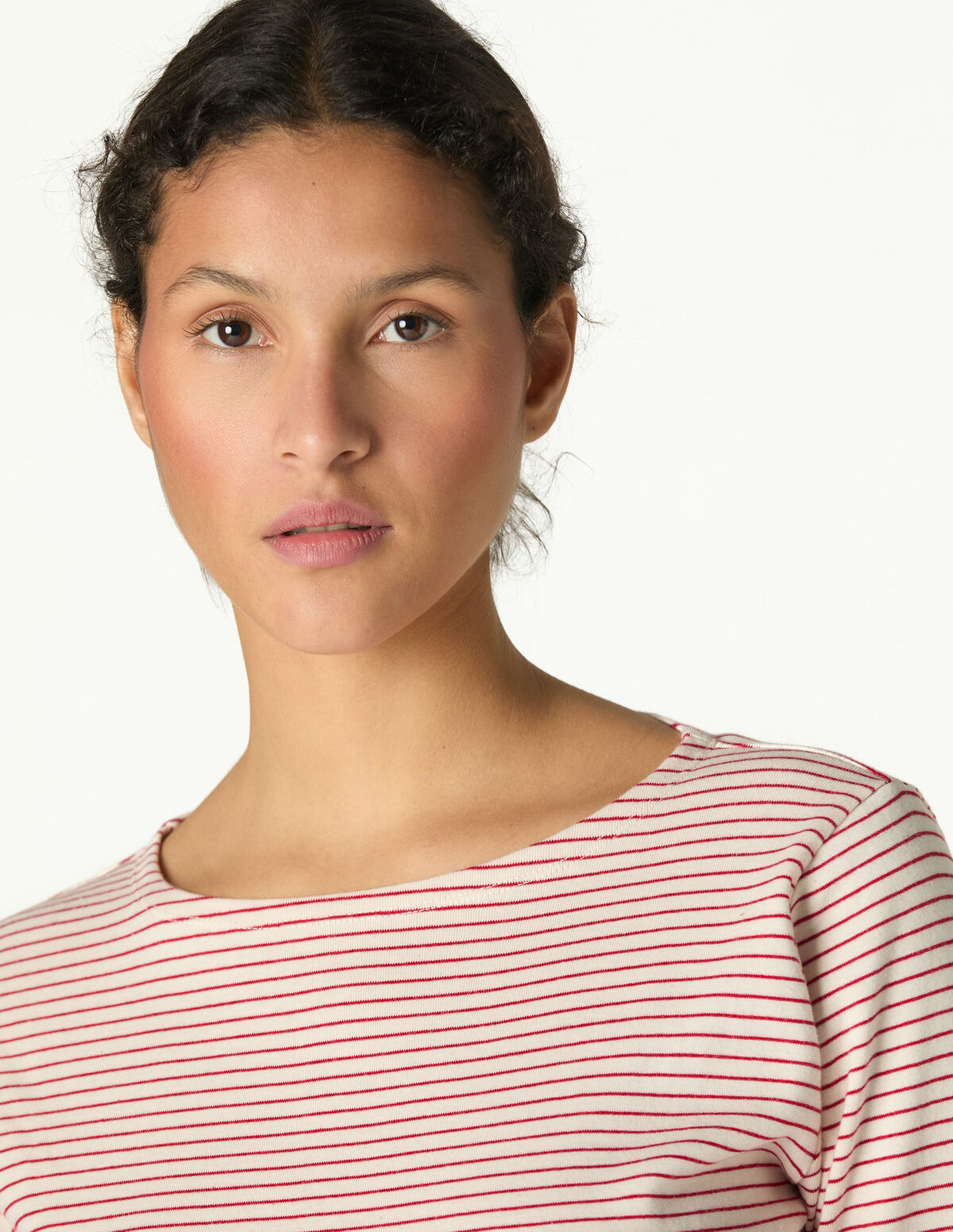 T-SHIRT RISCAS VERMELHAS 