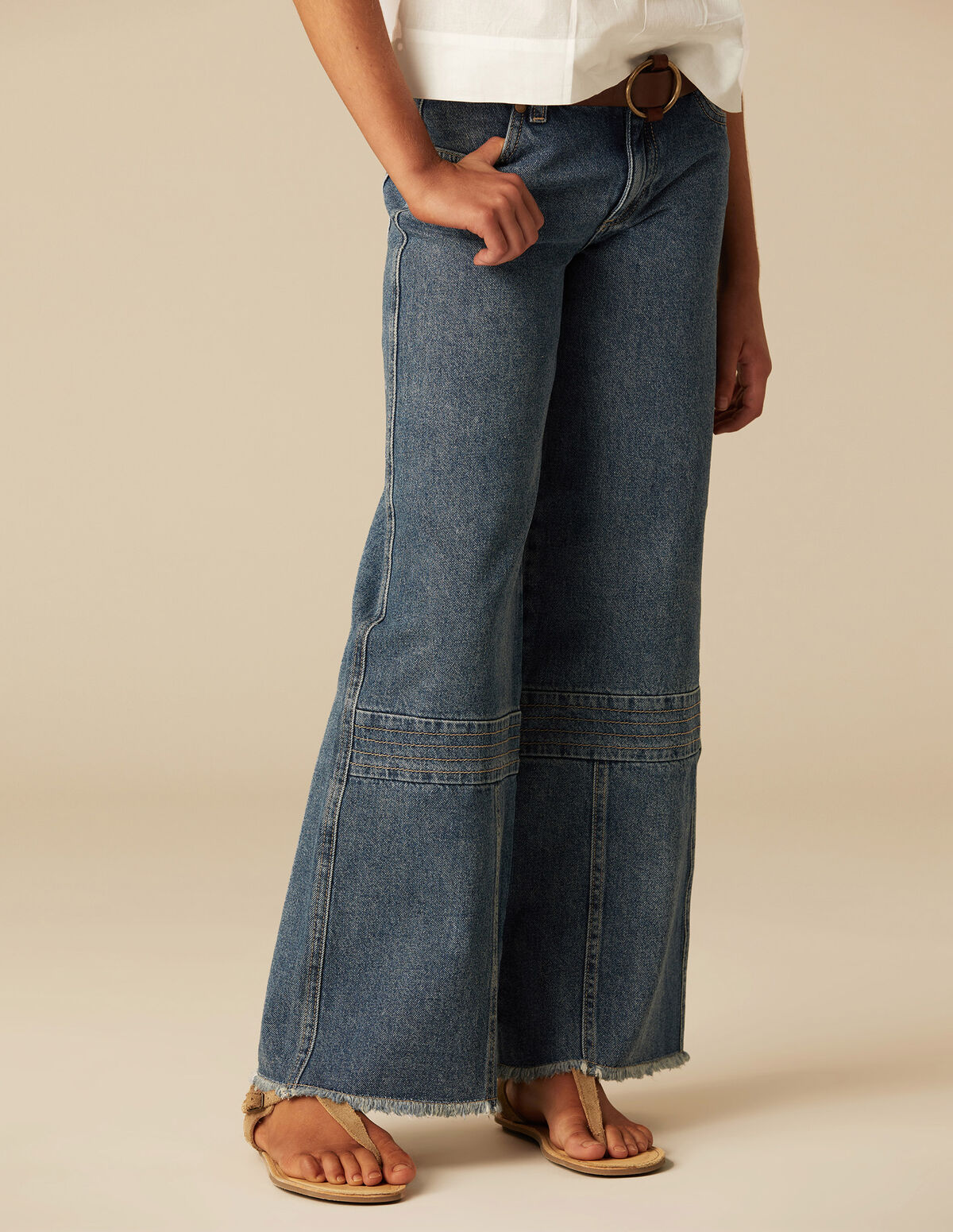 BLUE SEAMED JEANS