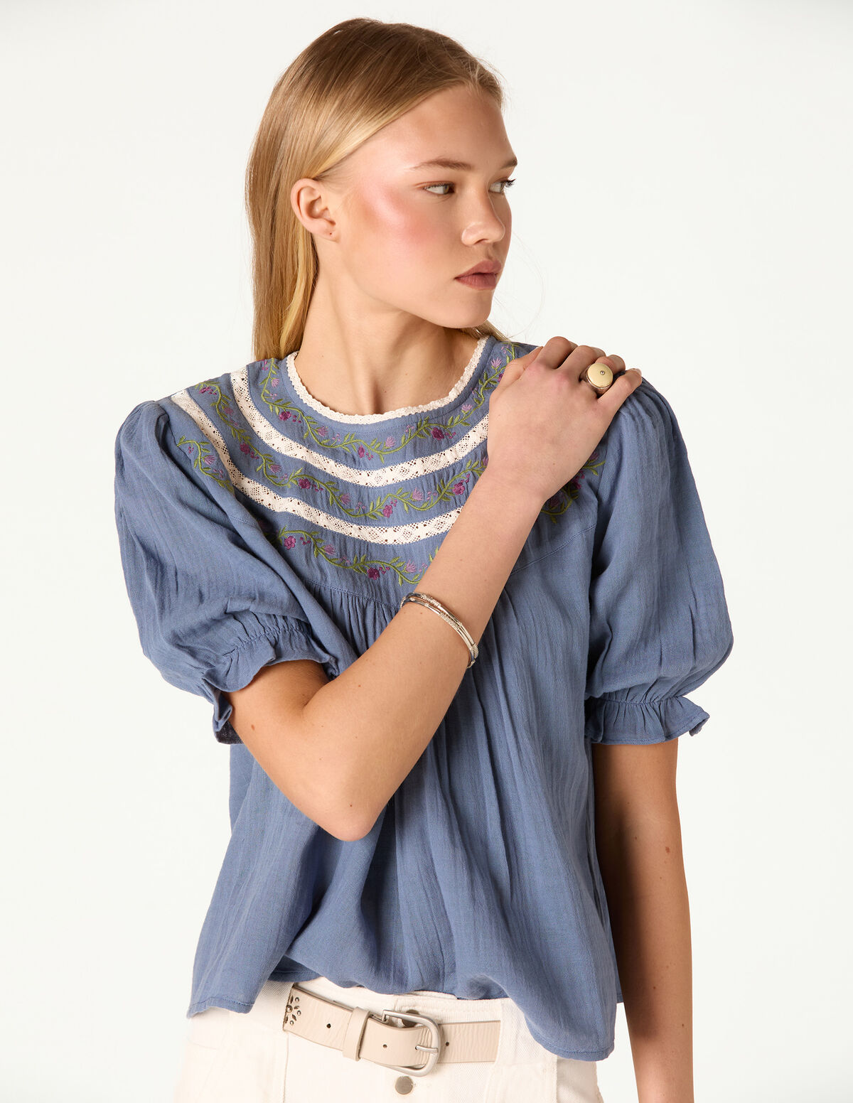 CAMISA TIRA BORDADA ANILINE BLUE