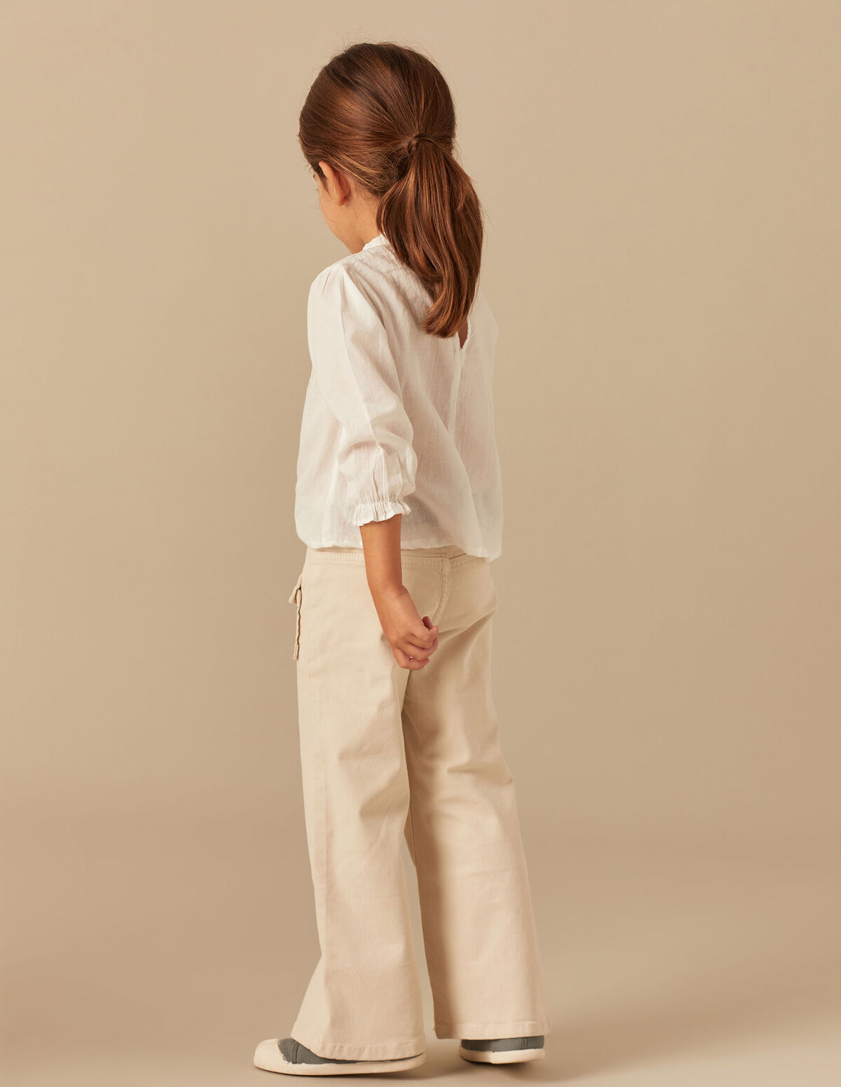 SAND-COLOURED FLAP POCKET TROUSERS