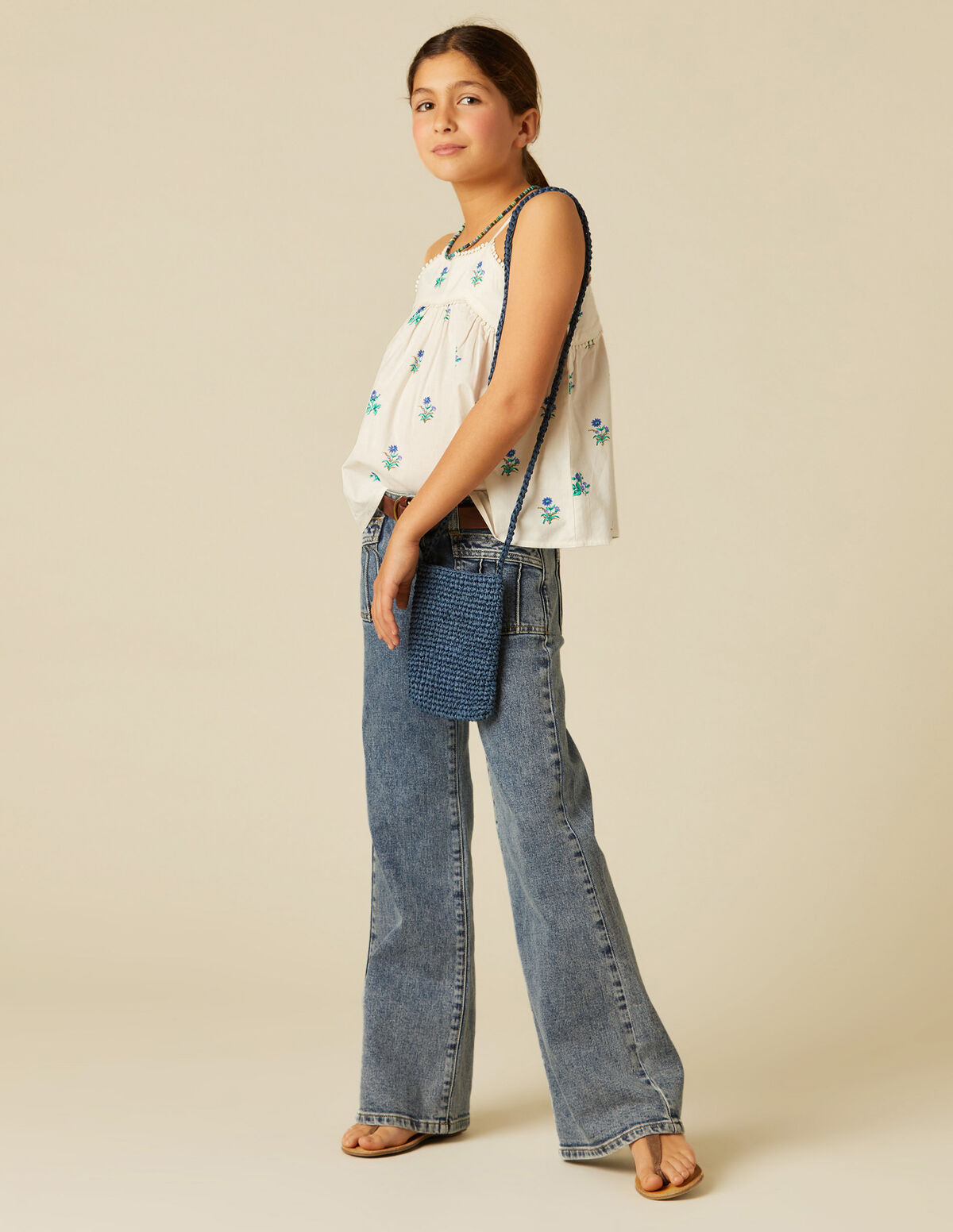 Look 3.8