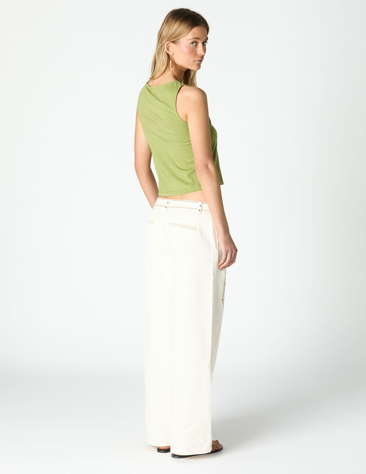 PICKLE BUTTONED T-SHIRT