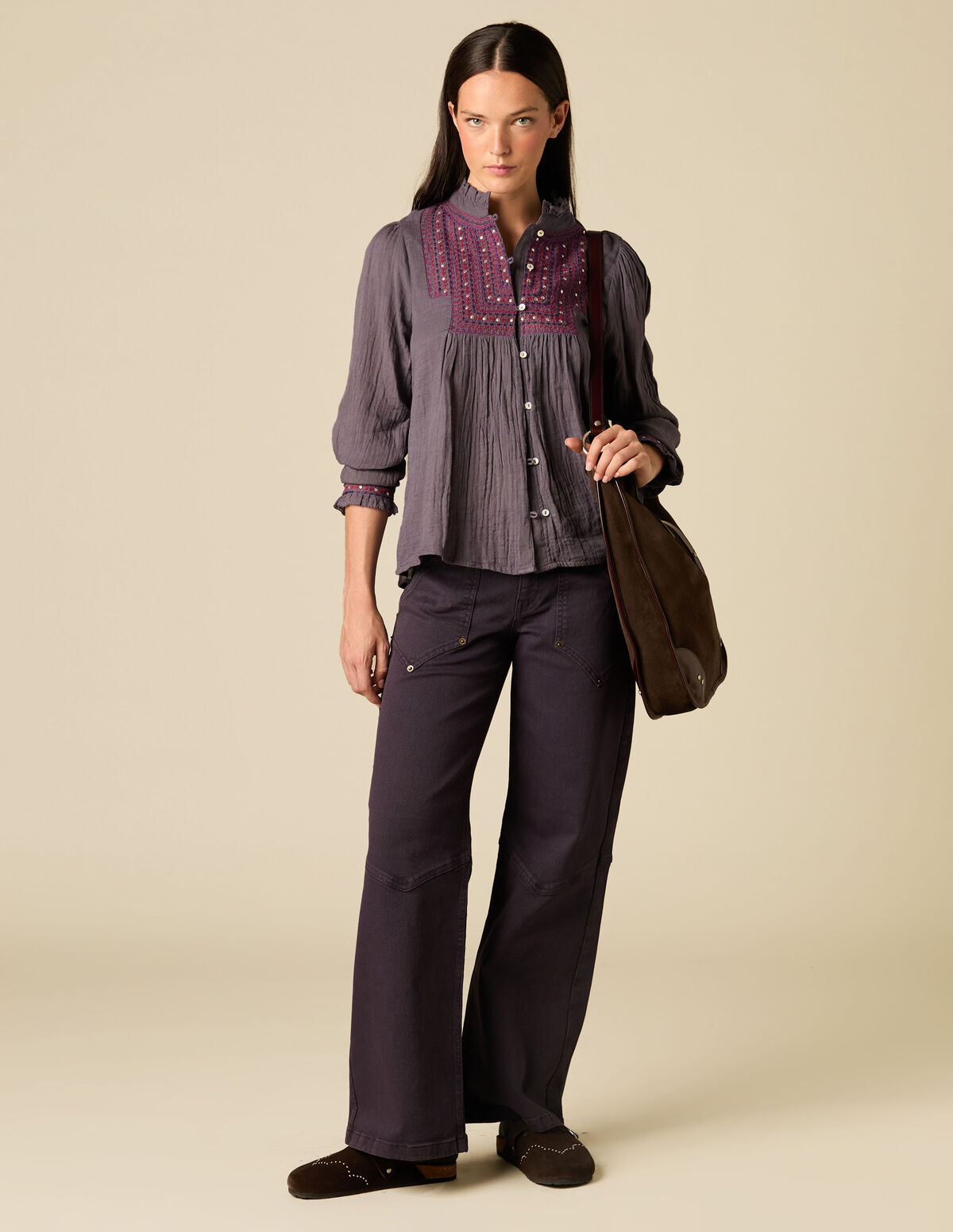 PANTALÓN PESPUNTES MORA