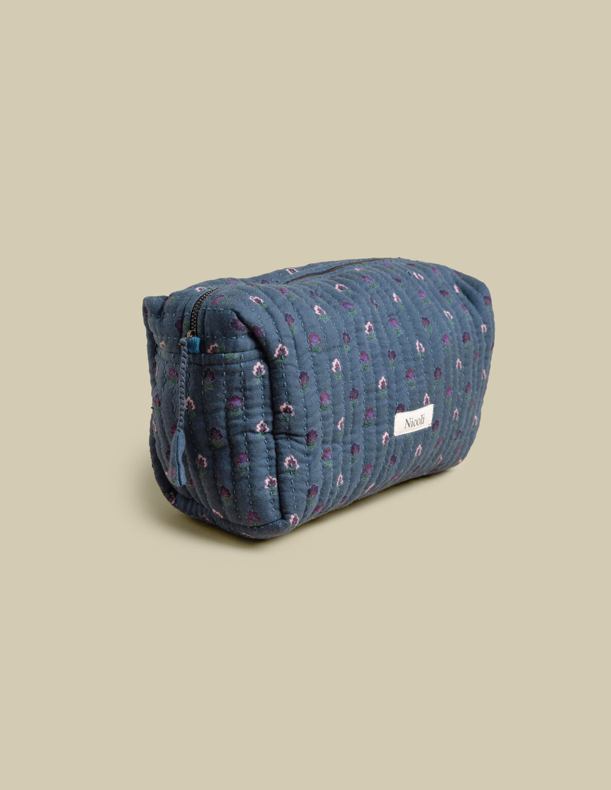 LARGE SPACE BLUE TOILETRY BAG
