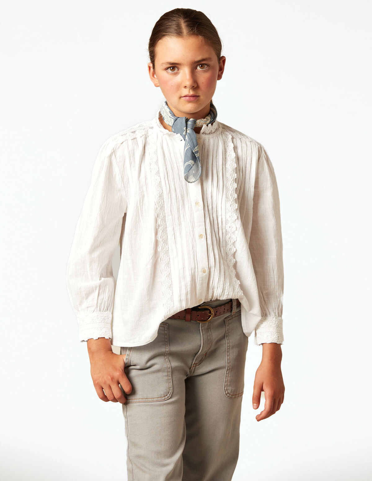 CAMISA JARETAS ENCAJE CRUDA