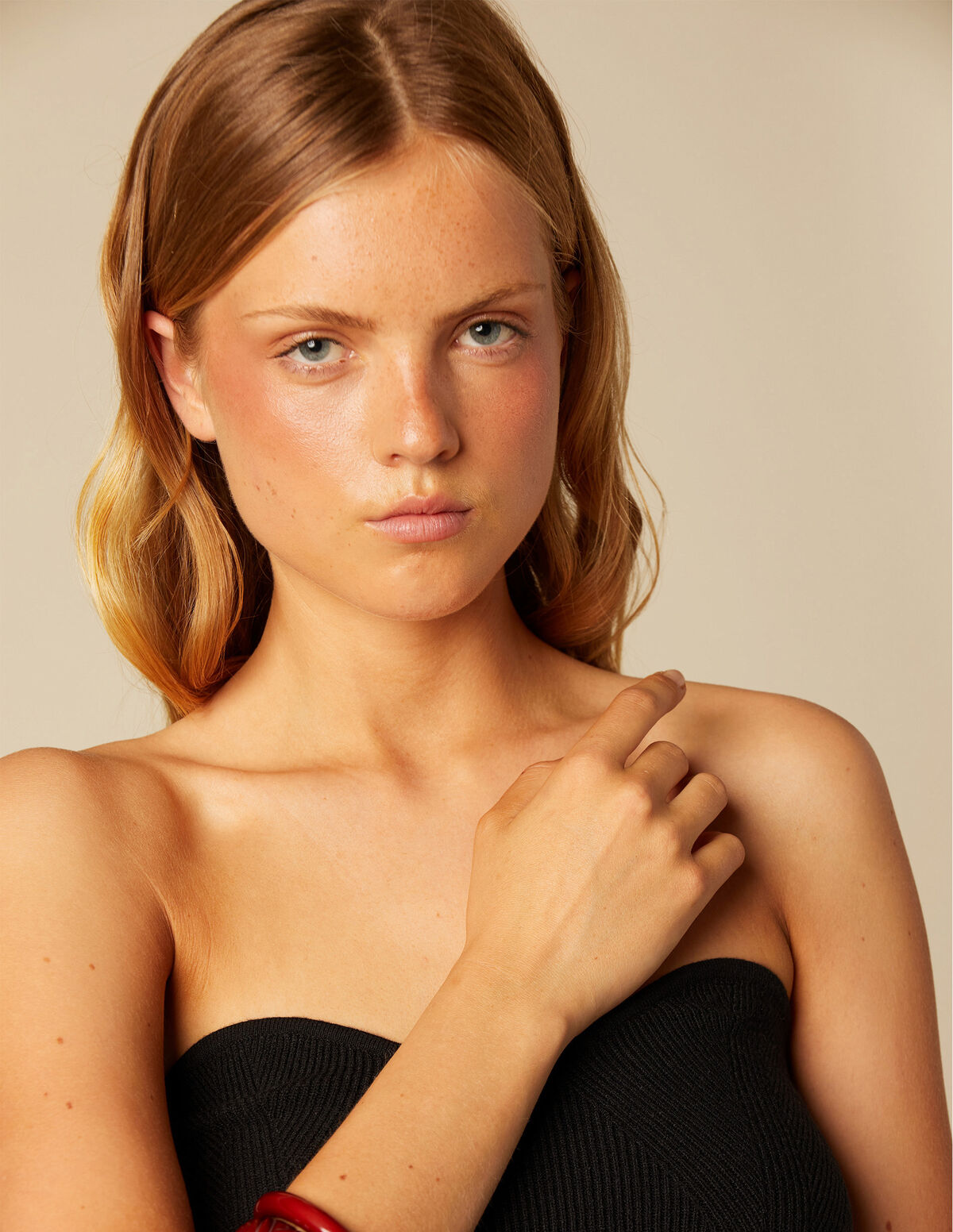 BLACK TOP