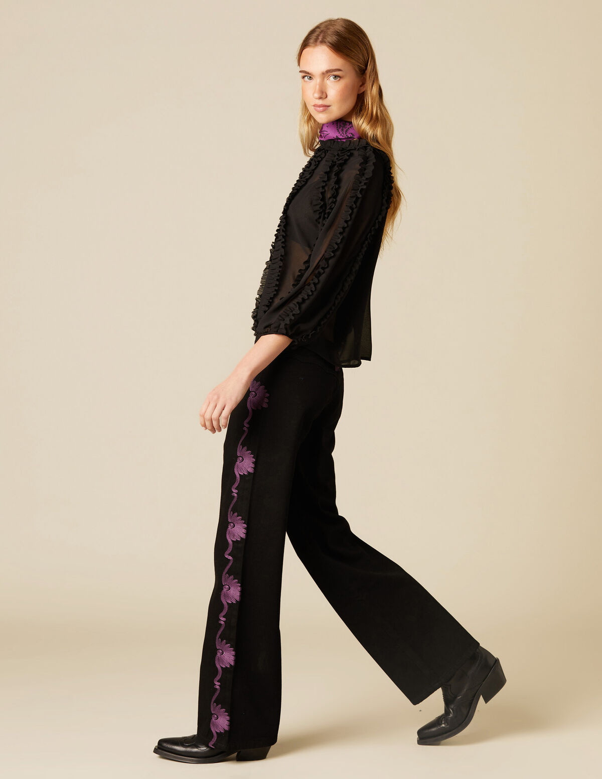 ANTHRACITE JEANS WITH SILVER EMBROIDERY