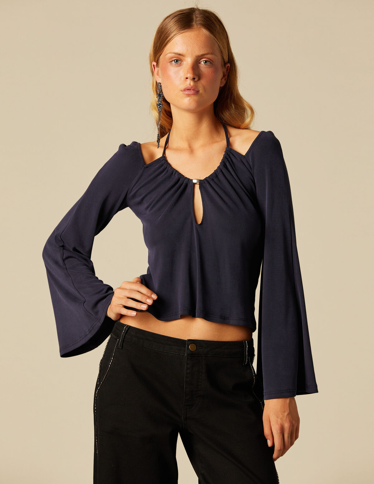 CAPTAIN CUT-OUT SHIRT