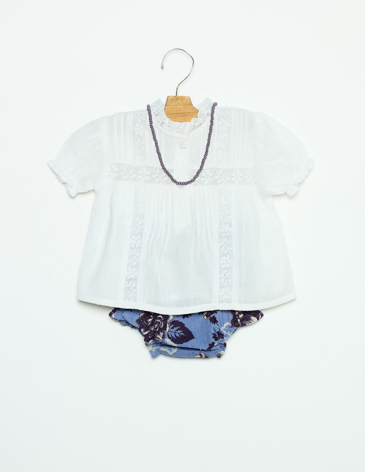 CAMISA RENDA E TUCKS BRANCA