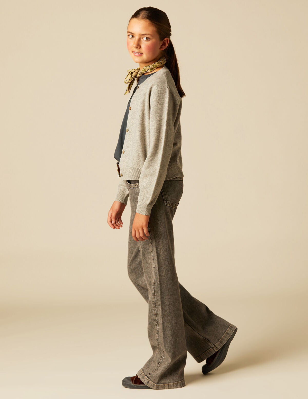 GREY JACKET