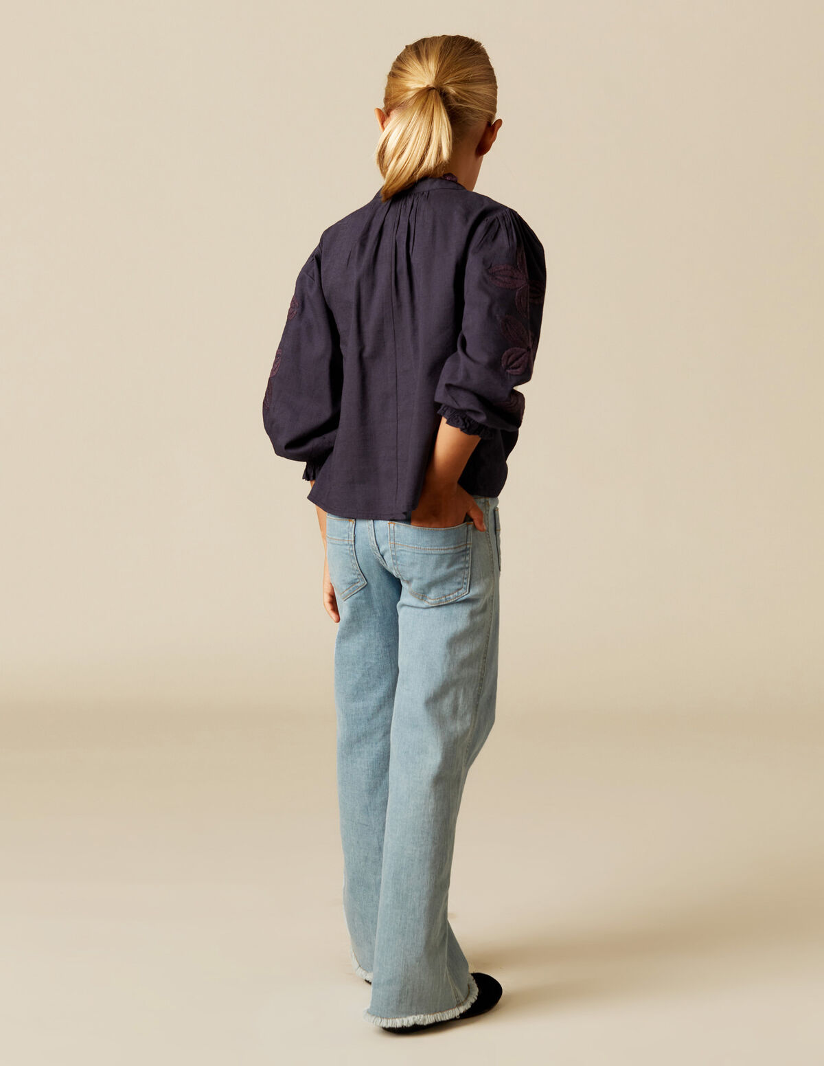 Blue jeans pockets