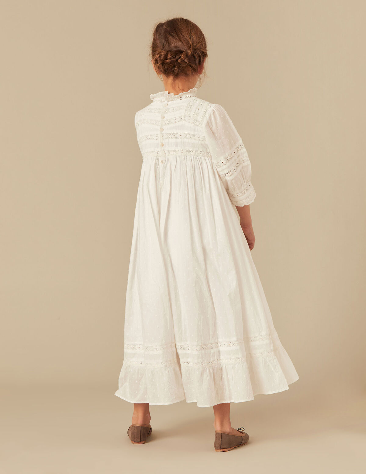 Vestido primera comunión encajes