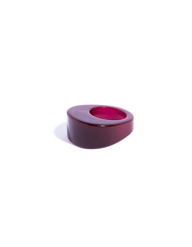 Purple resin oval ring - View all > - Nícoli