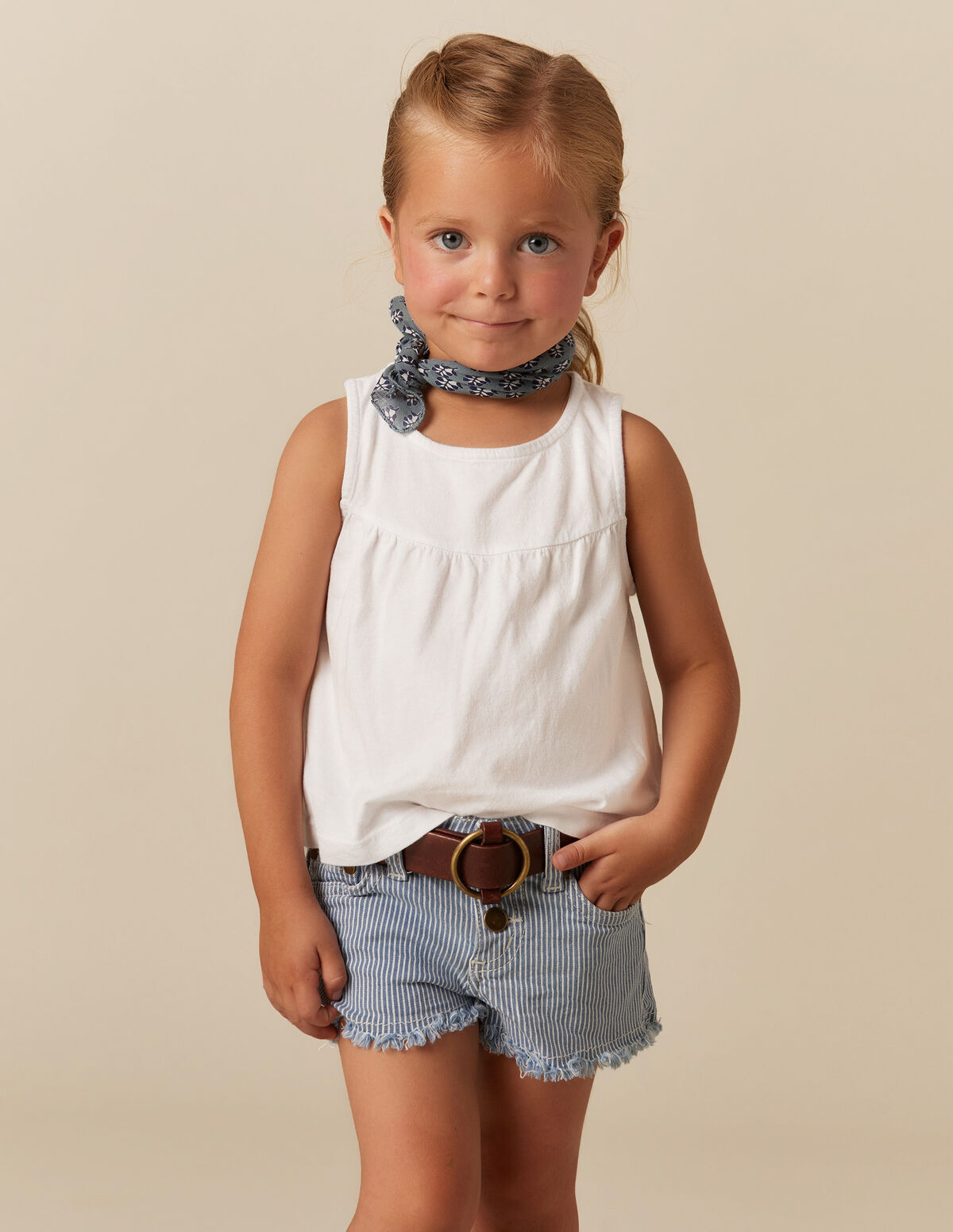 SHORT RAYURE ROUGE