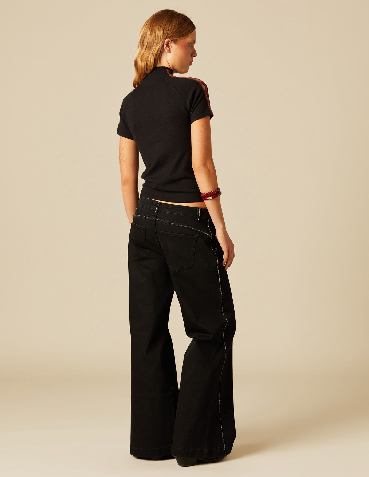 MOOR CUT-OUT TOP