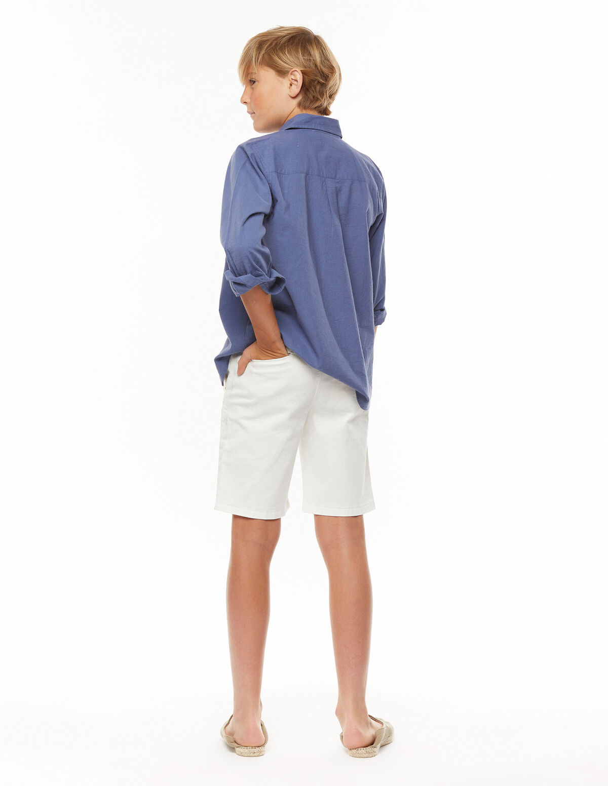 Chino court blanc 
